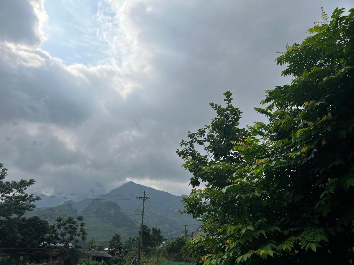 Du Gia Thu'S Homestay Làng Cac Eksteriør bilde