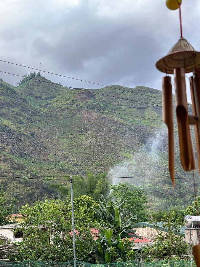 Du Gia Thu'S Homestay Làng Cac Eksteriør bilde