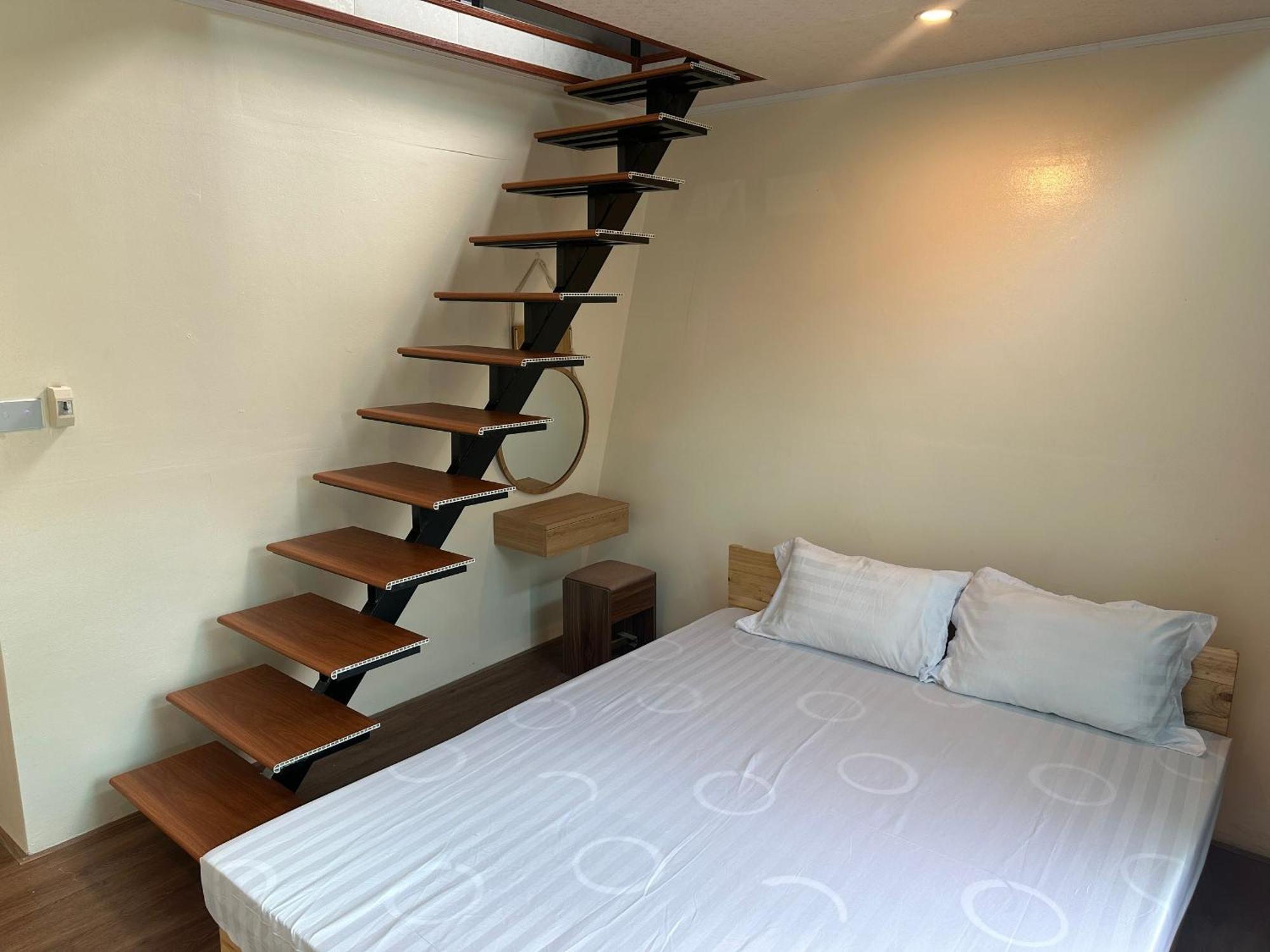 Du Gia Thu'S Homestay Làng Cac Eksteriør bilde